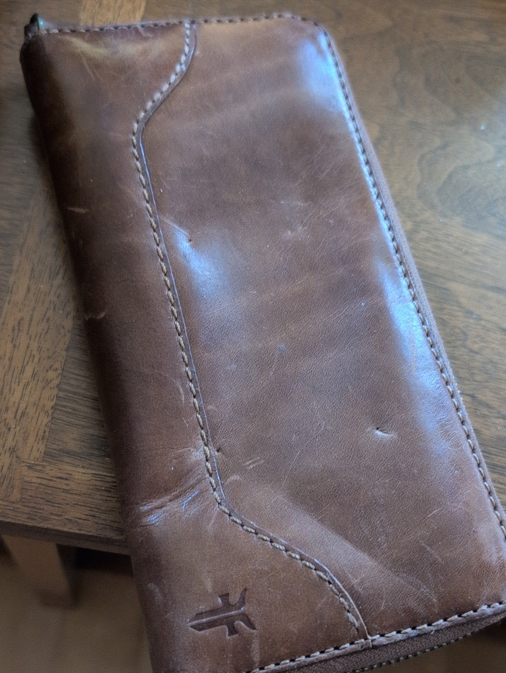 Frye Melissa Leather Zip Wallet In Beige, Inside Great Condition, Retails $158